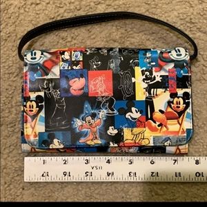 Walt Disney World/Disneyland -Mickey Wristlet
